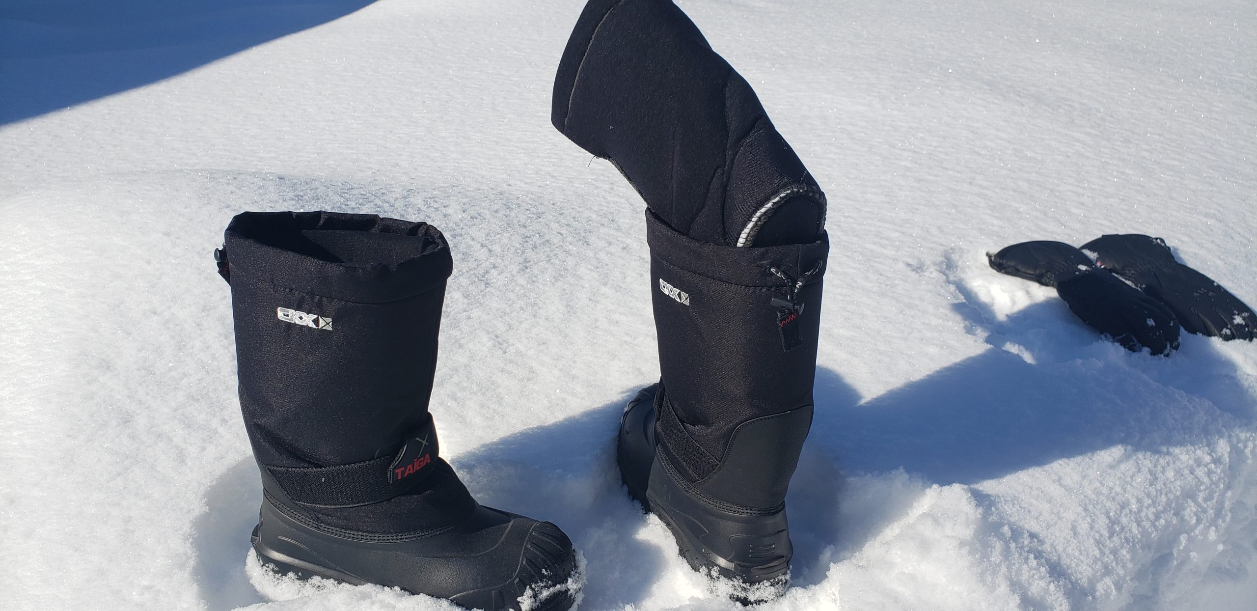 CKX Taïga EVO boots and CKX Confort Grip gloves review - SledMagazine.com