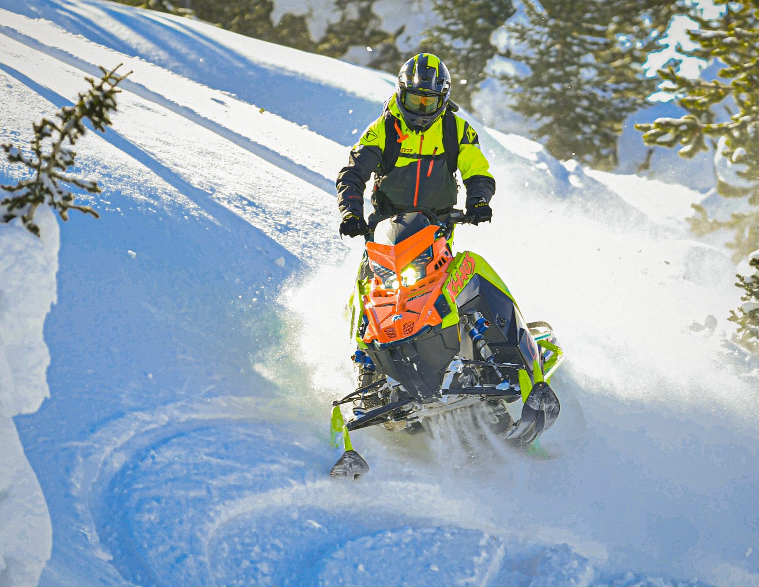 Polaris 9r - Factory Mountain Mod Power - Sledmagazine.com