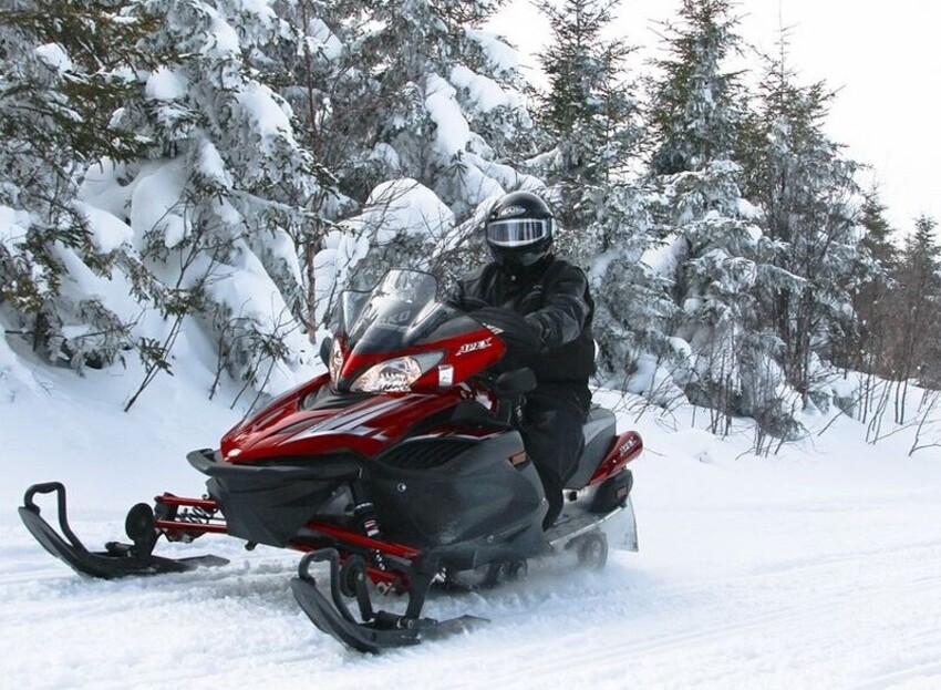 Auberge Godefroy – Snowmobile | Quad Package