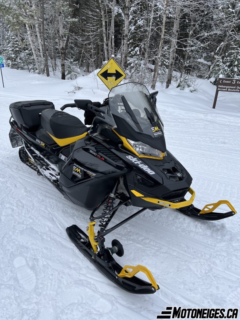 Ski-Doo Renegade Enduro Rotax 900 ACE Turbo R 