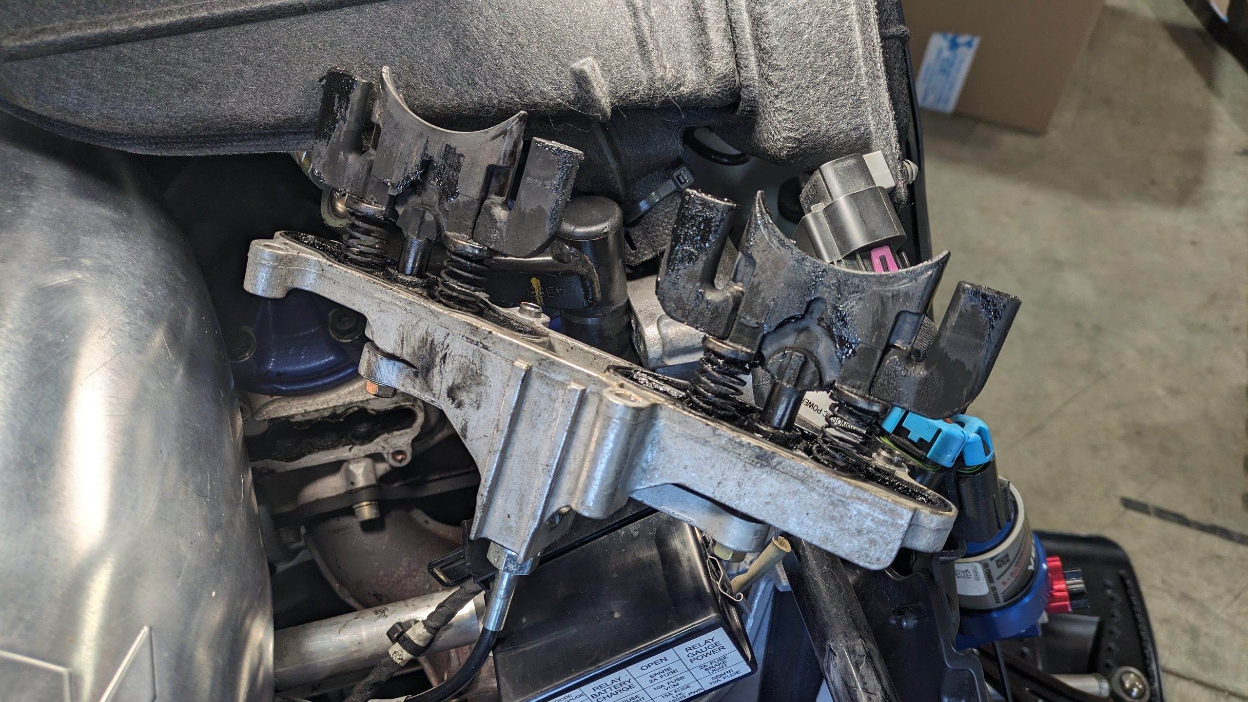 Sledmagazine.com Mechanics: Exhaust Valve Maintenance