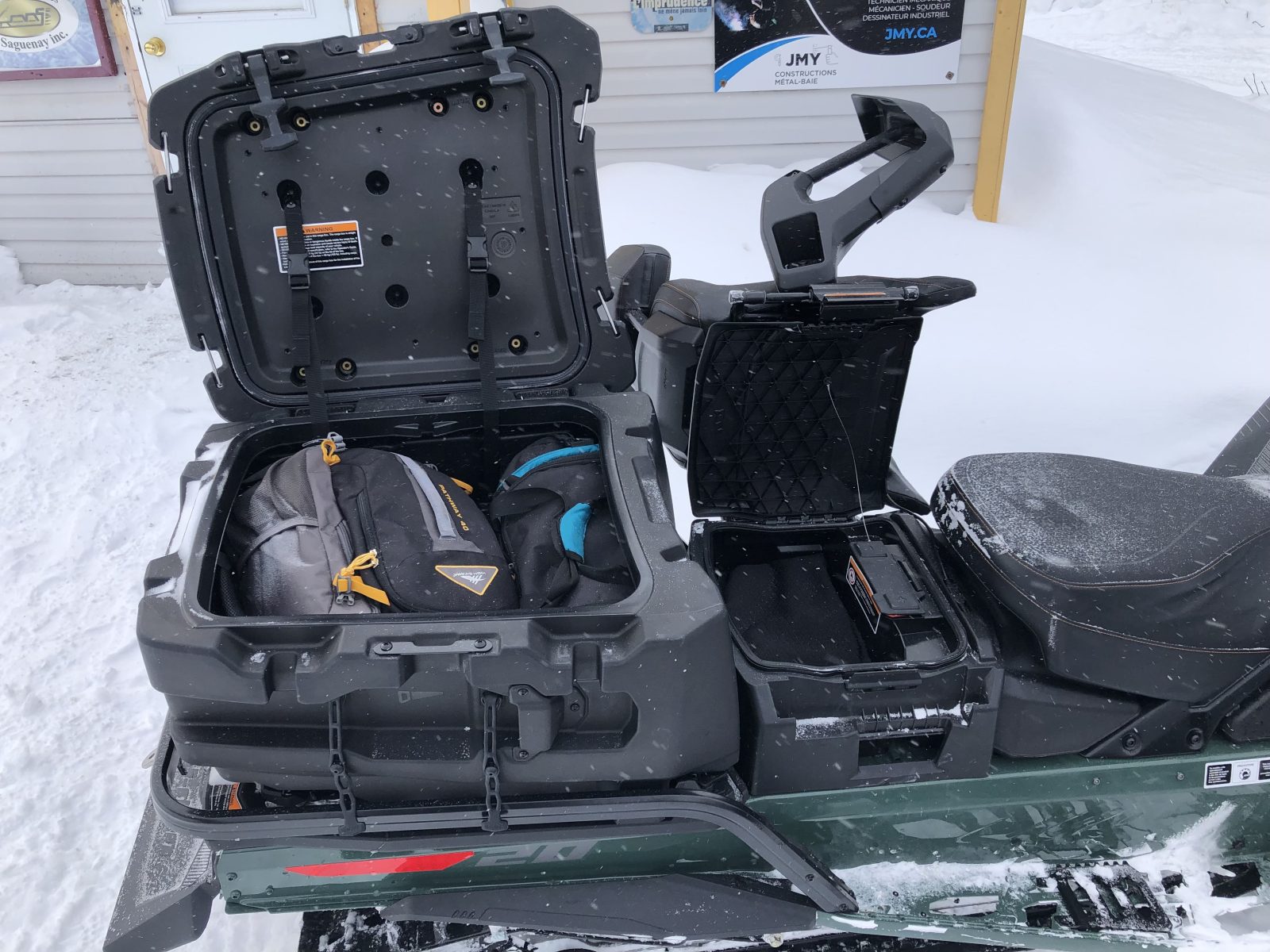 135-litre storage trunk on the 2024 expedition SE
