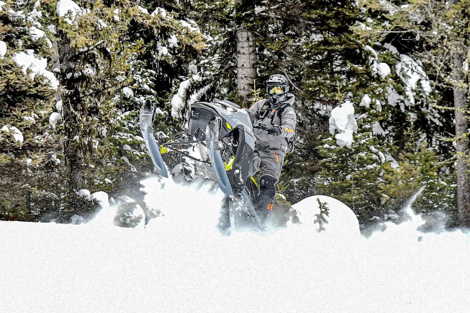 ski-doo summit x 2025