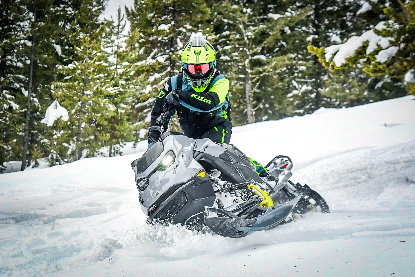 ski-doo summit x 2025