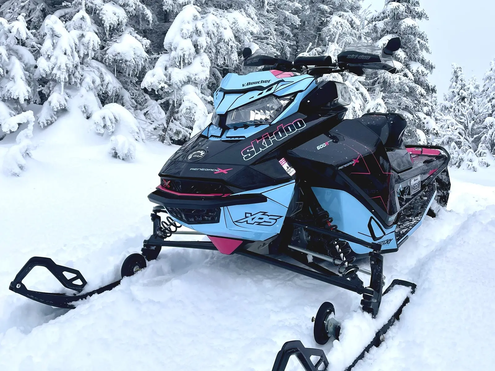 Renegade X 2022 de Ski-Doo : motoneige d’occasion fiable - Magazine ...