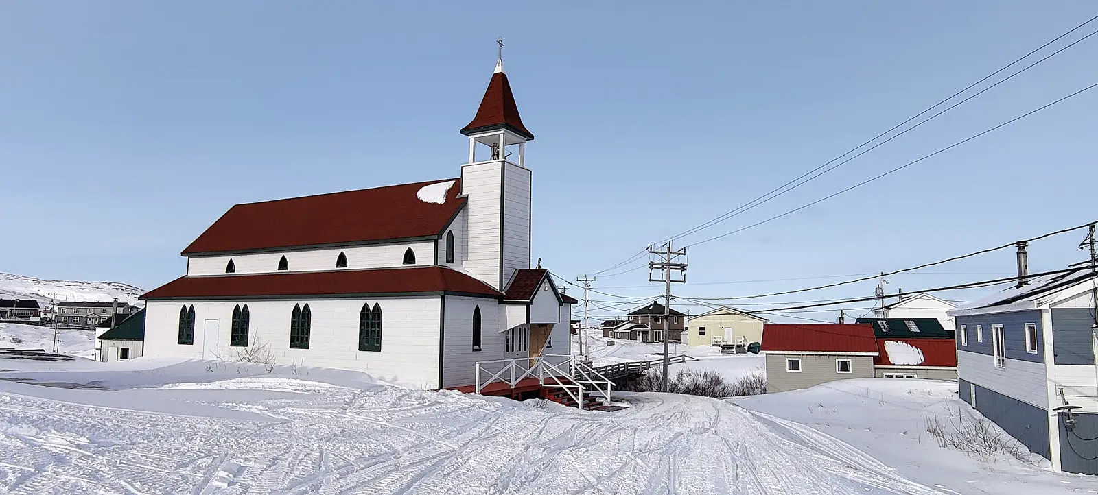 église du village de harrington harbour en basse-côte-nord