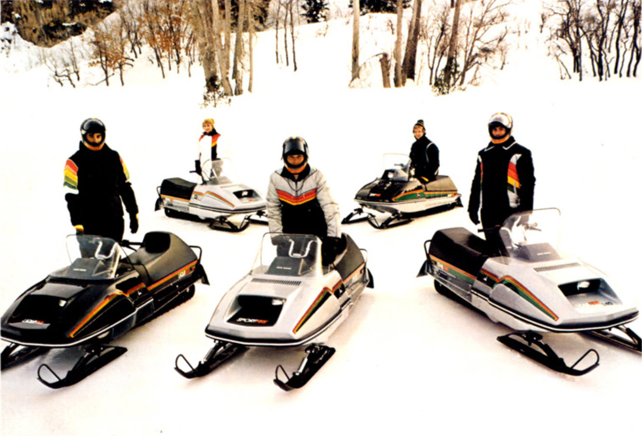 Les fabricants de motoneige disparus : John Deere