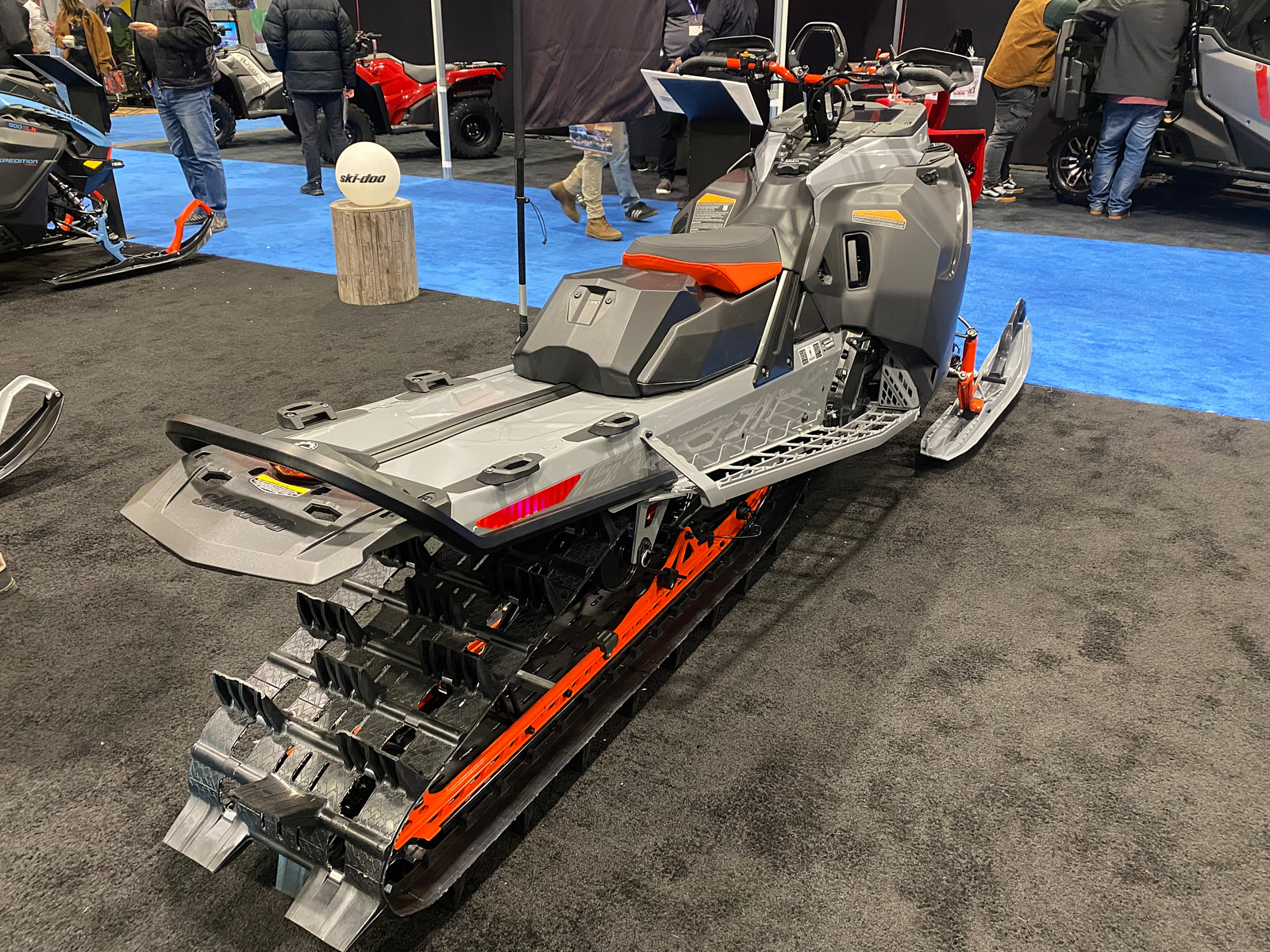 Ski-Doo Summit X Expert 165 850 E-TEC Turbo R