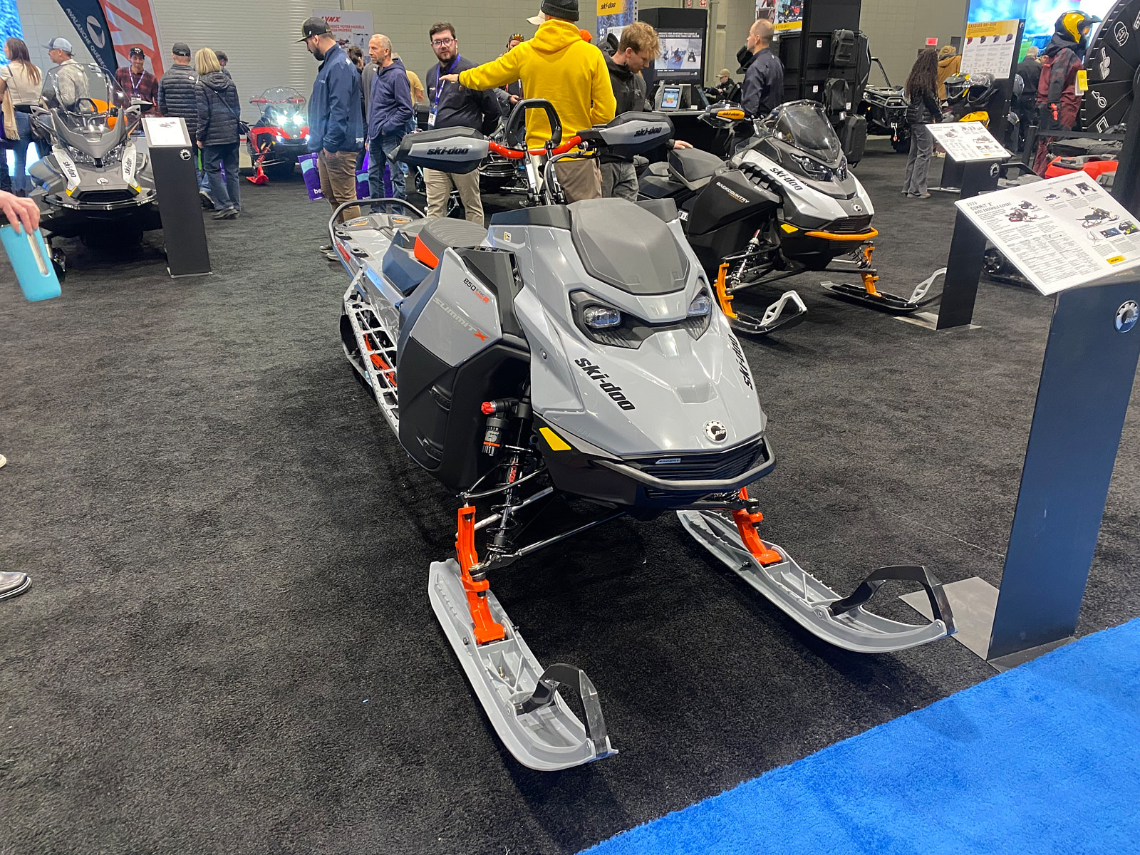 2026 Ski-Doo Summit X Expert 165 850 E-TEC Turbo R