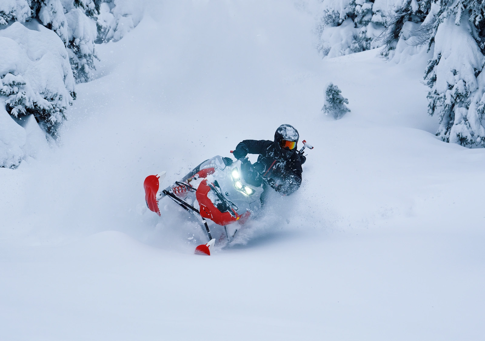 LYNX SHREDDER RE 3700-850 E-TEC TurboR 2027