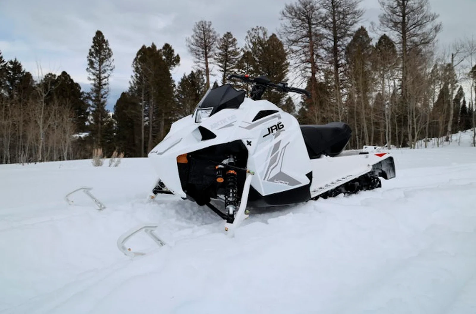 Nouveautés motoneiges Arctic Cat 2027 : un retour aux sources!