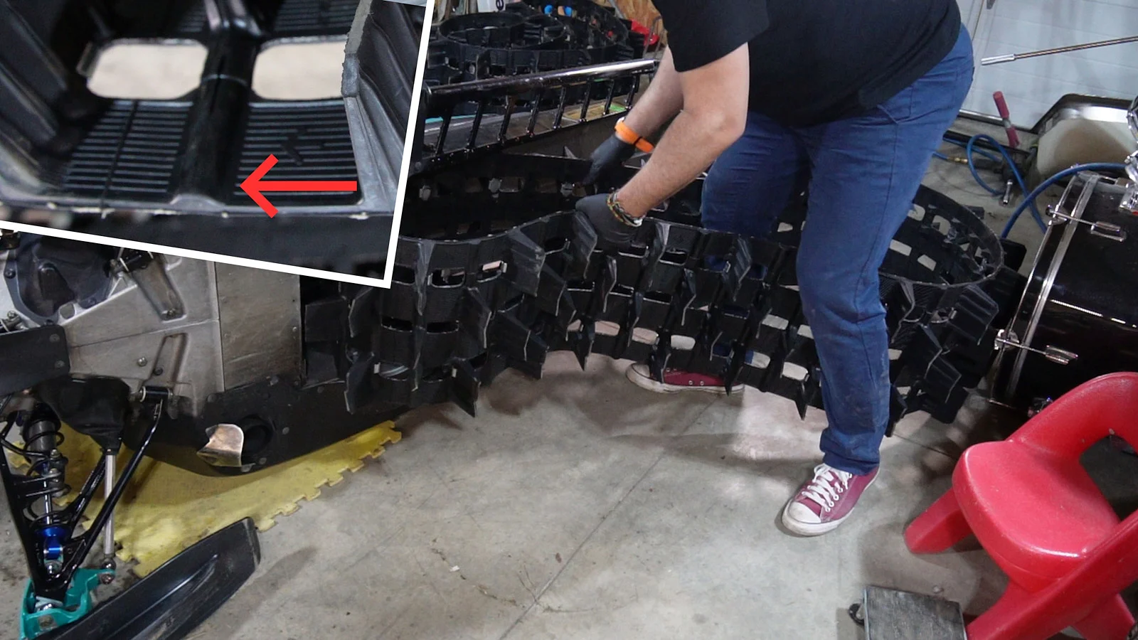 Remplacement de la chenille Polaris Matryx RMK Khaos SLASH 9R