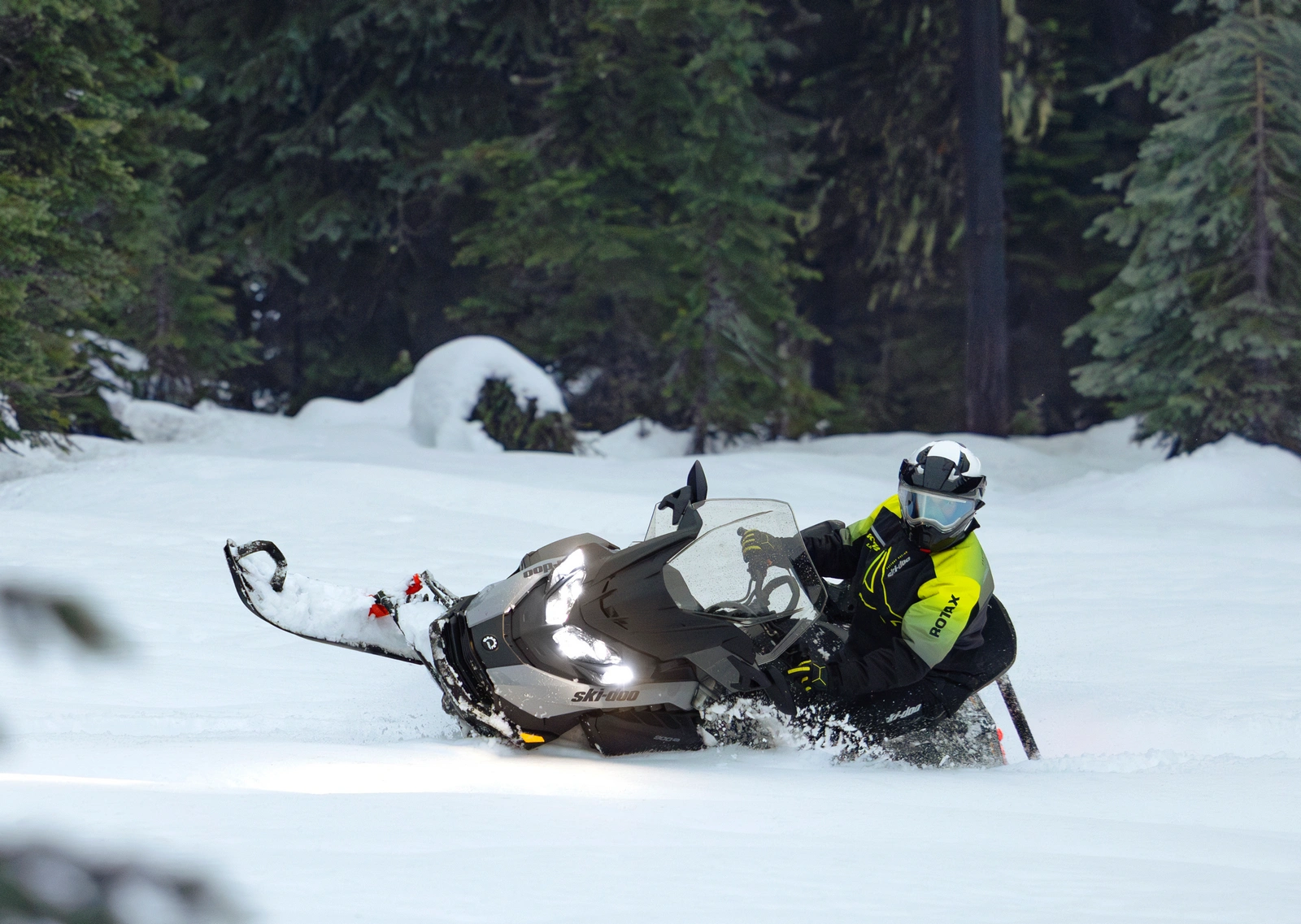 Ski-Doo Expedition LE 16 po 2027