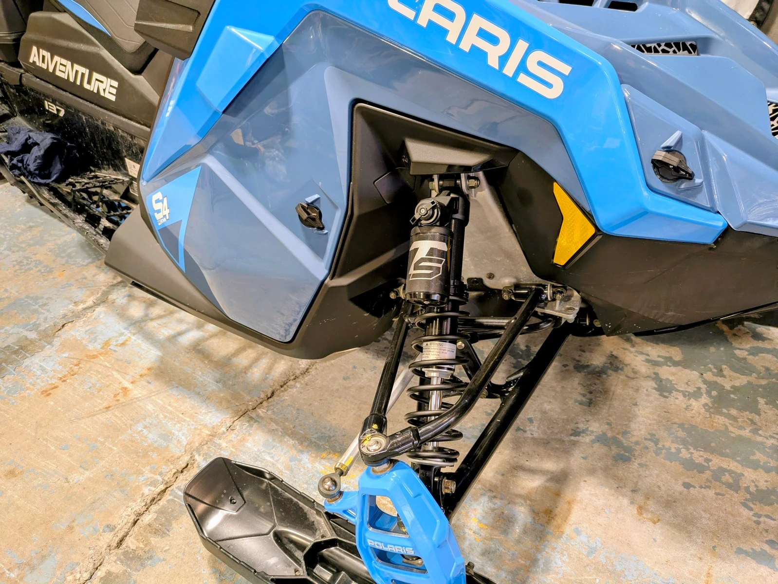 Polaris Indy Adventure ProStar S4