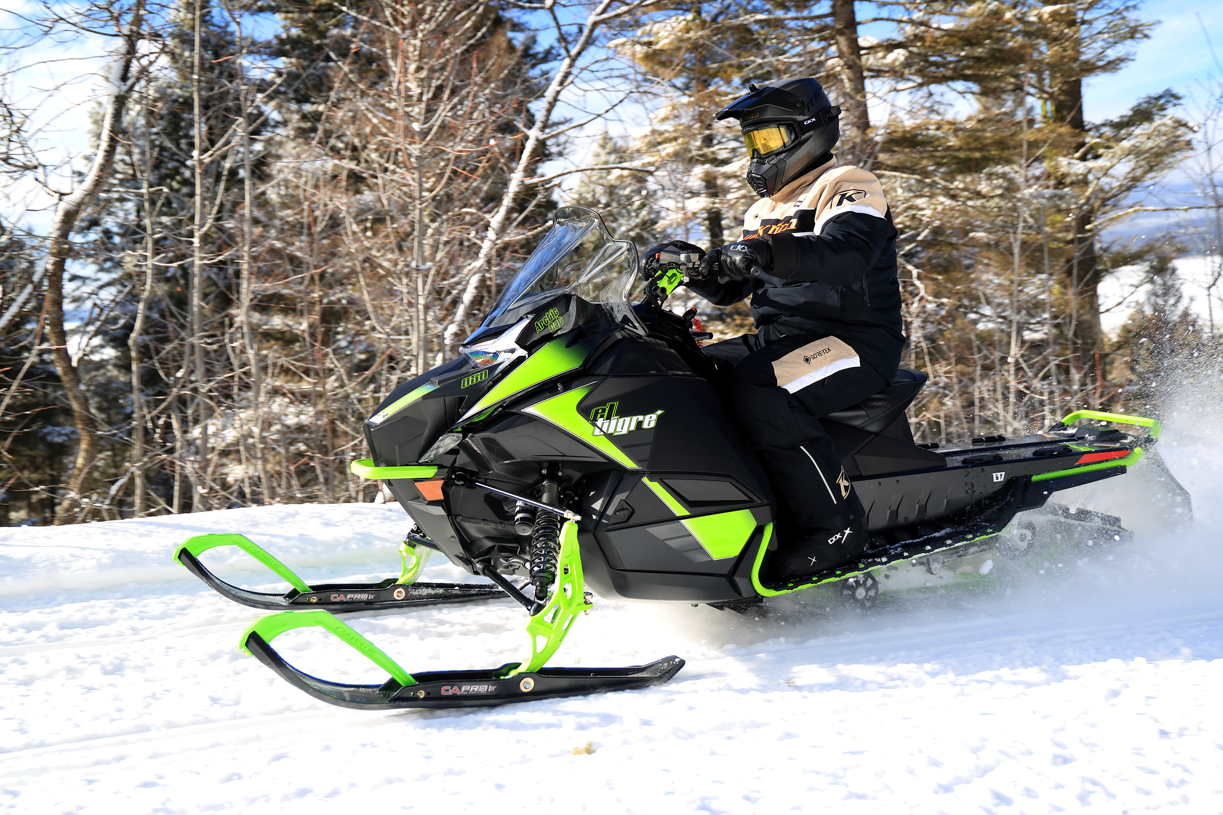 Motoneiges.ca: Arctic Cat 2027 en action
