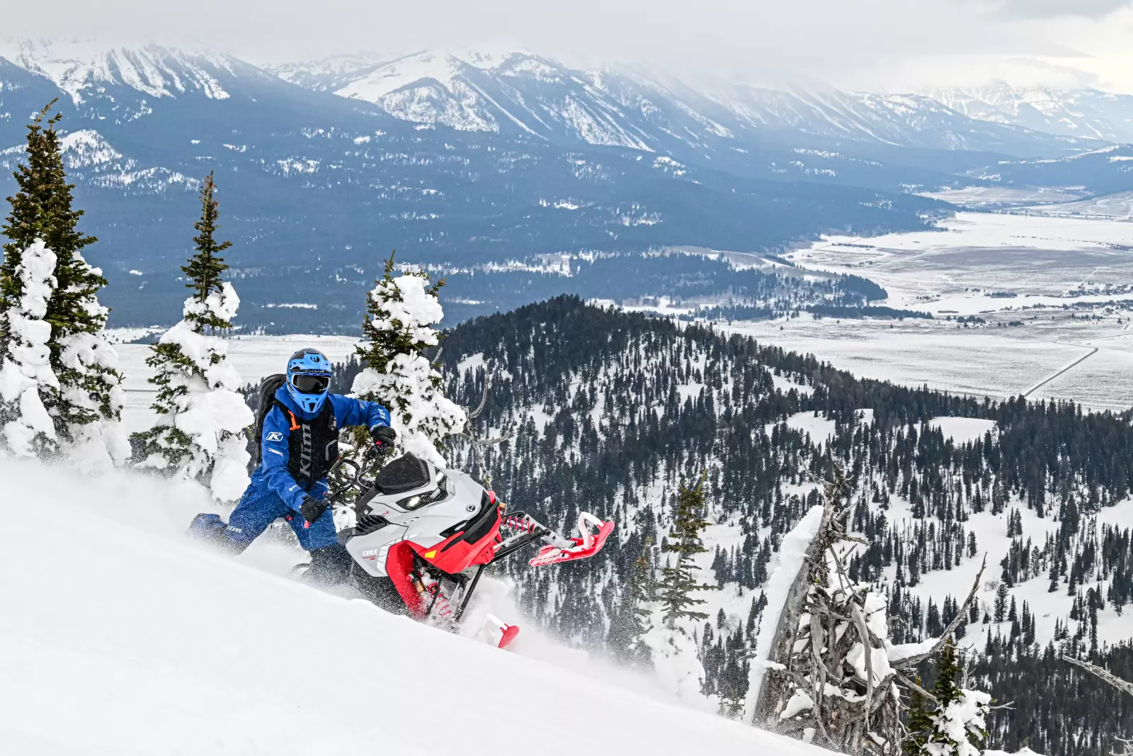 SledMazine.com: Go Snowmobiling - Lynx