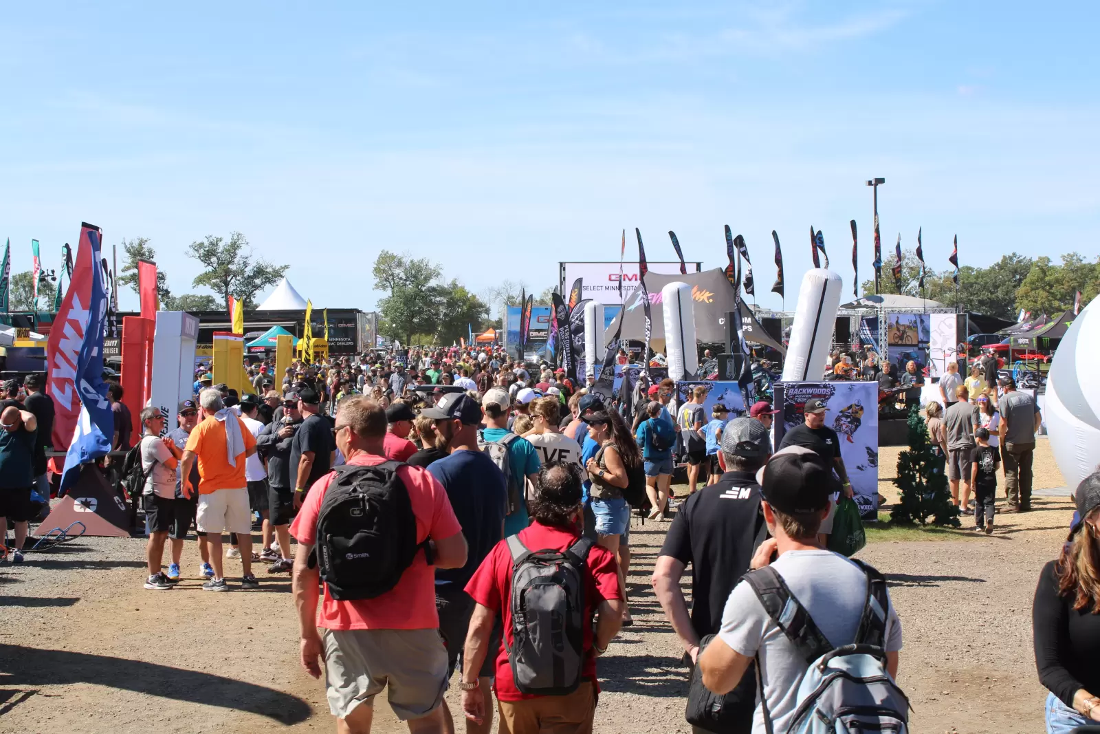 Motoneiges.ca: Hay Days 2026