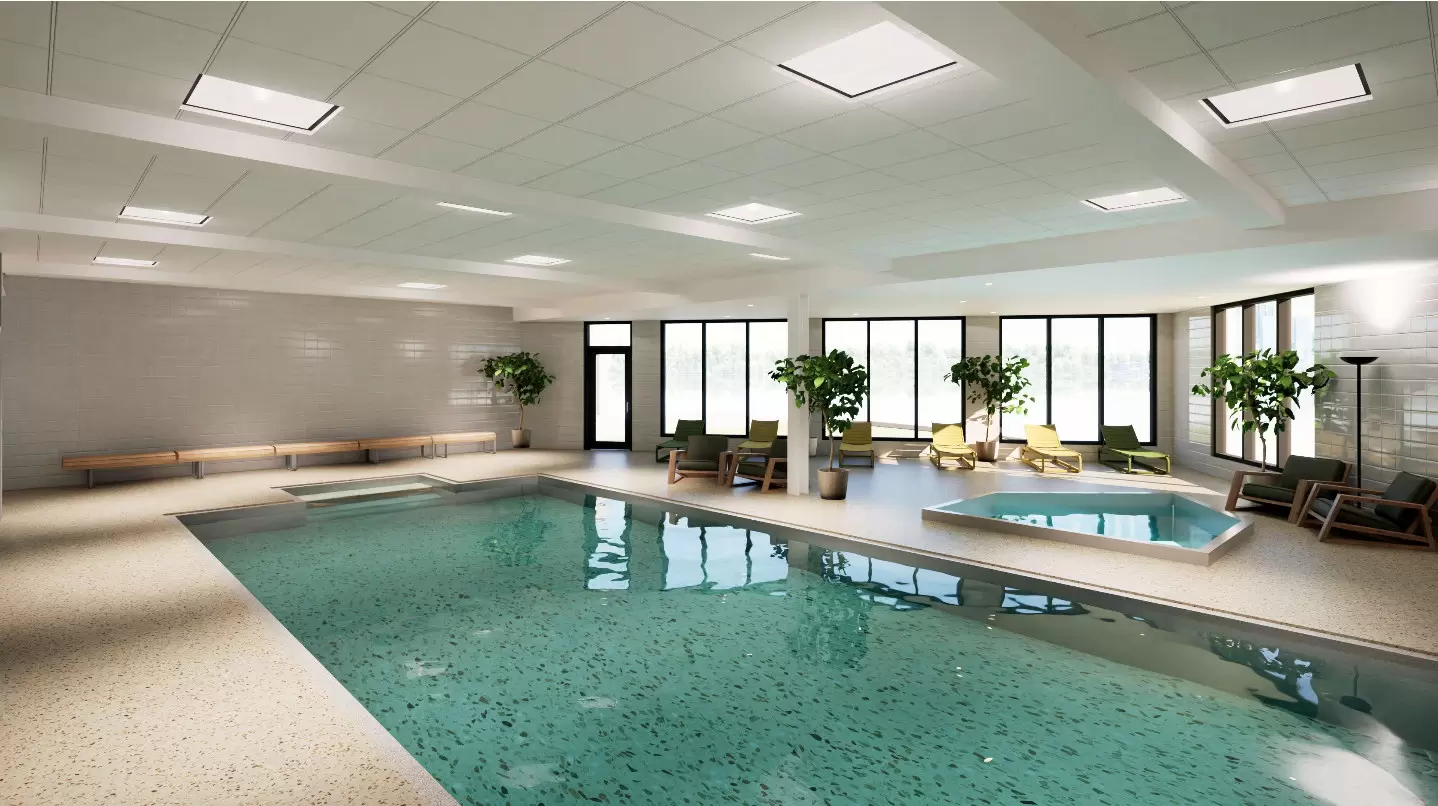 Piscine intérieure de l’hôtel